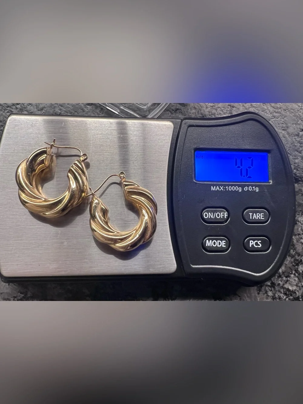 14k Gold 4.2g Rope Twist puffy hollow Thick Hoop earrings vintage 80s